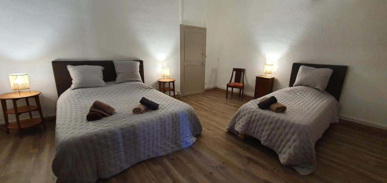 Gite de 420 metres carres dans château l'ange au violon jusqu'à 13 couchages Conques-sur-Orbiel Exterior foto