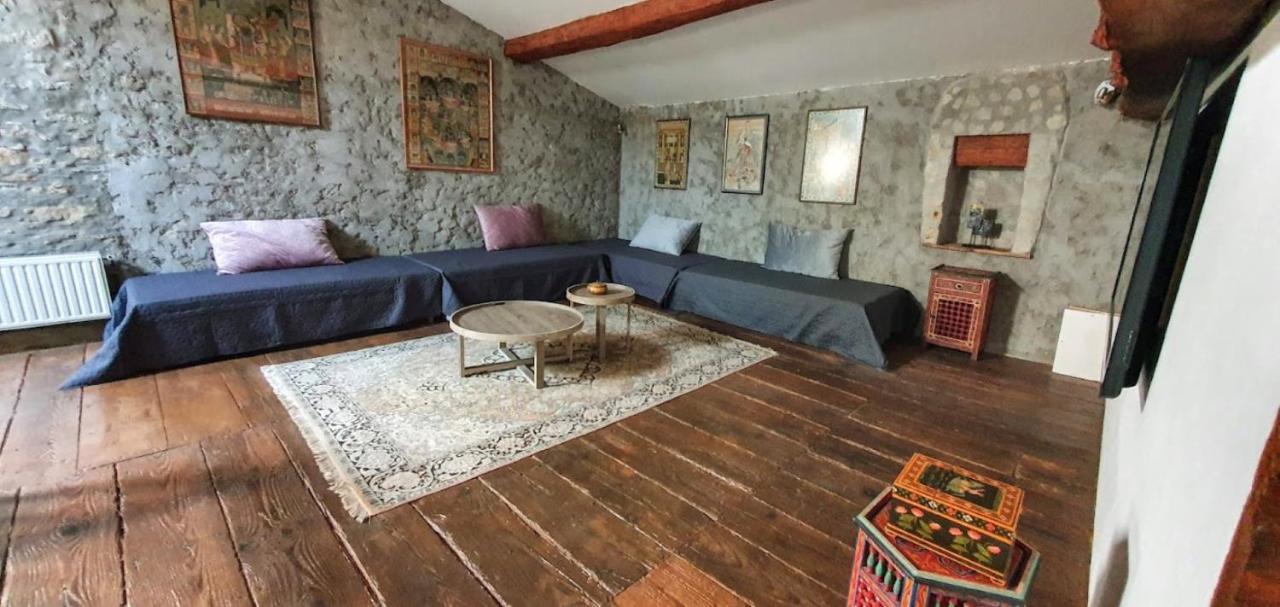 Gite de 420 metres carres dans château l'ange au violon jusqu'à 13 couchages Conques-sur-Orbiel Exterior foto